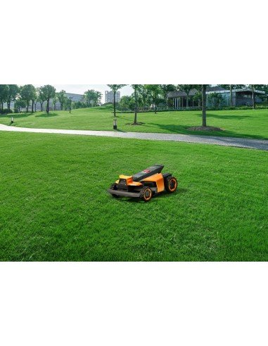 Vejos robotas SEGWAY Navimow CM120...